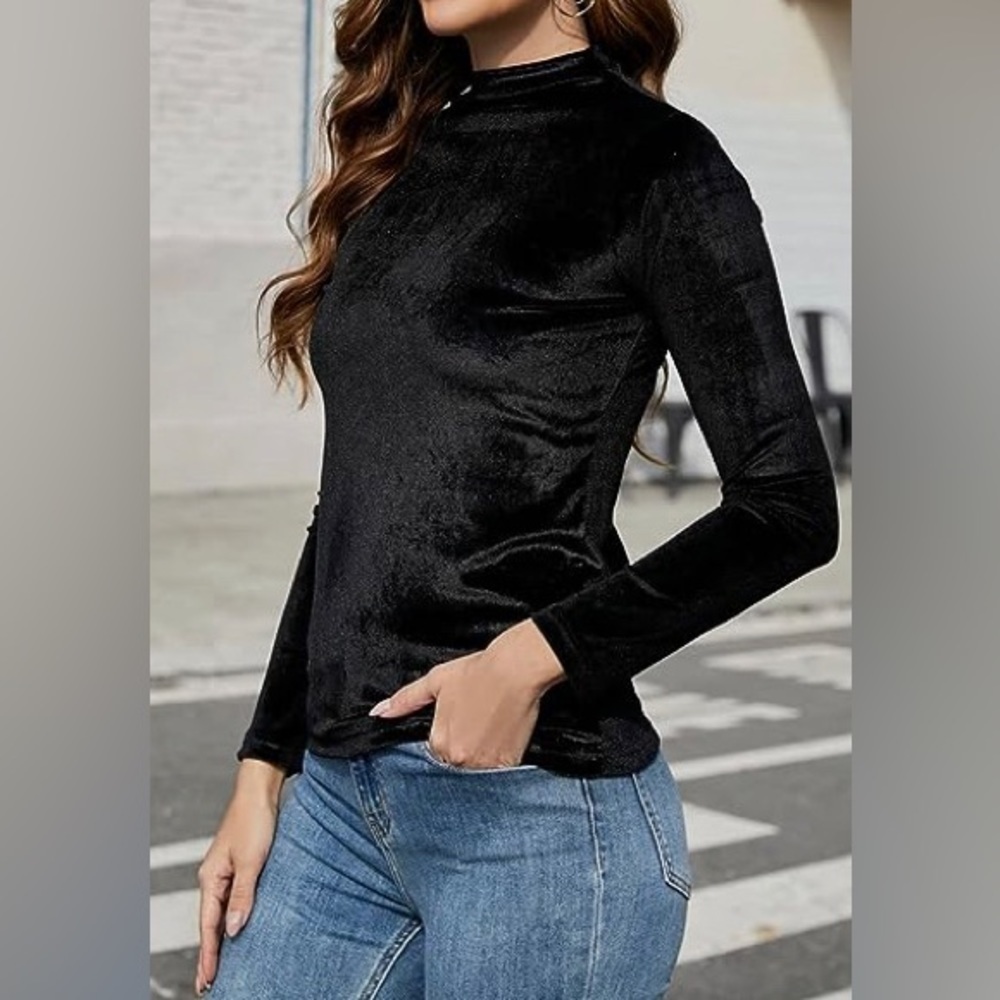 NEW - PAODIKUAI Women's Vintage Velvet Turtleneck LS Blouse Velour Pullover.